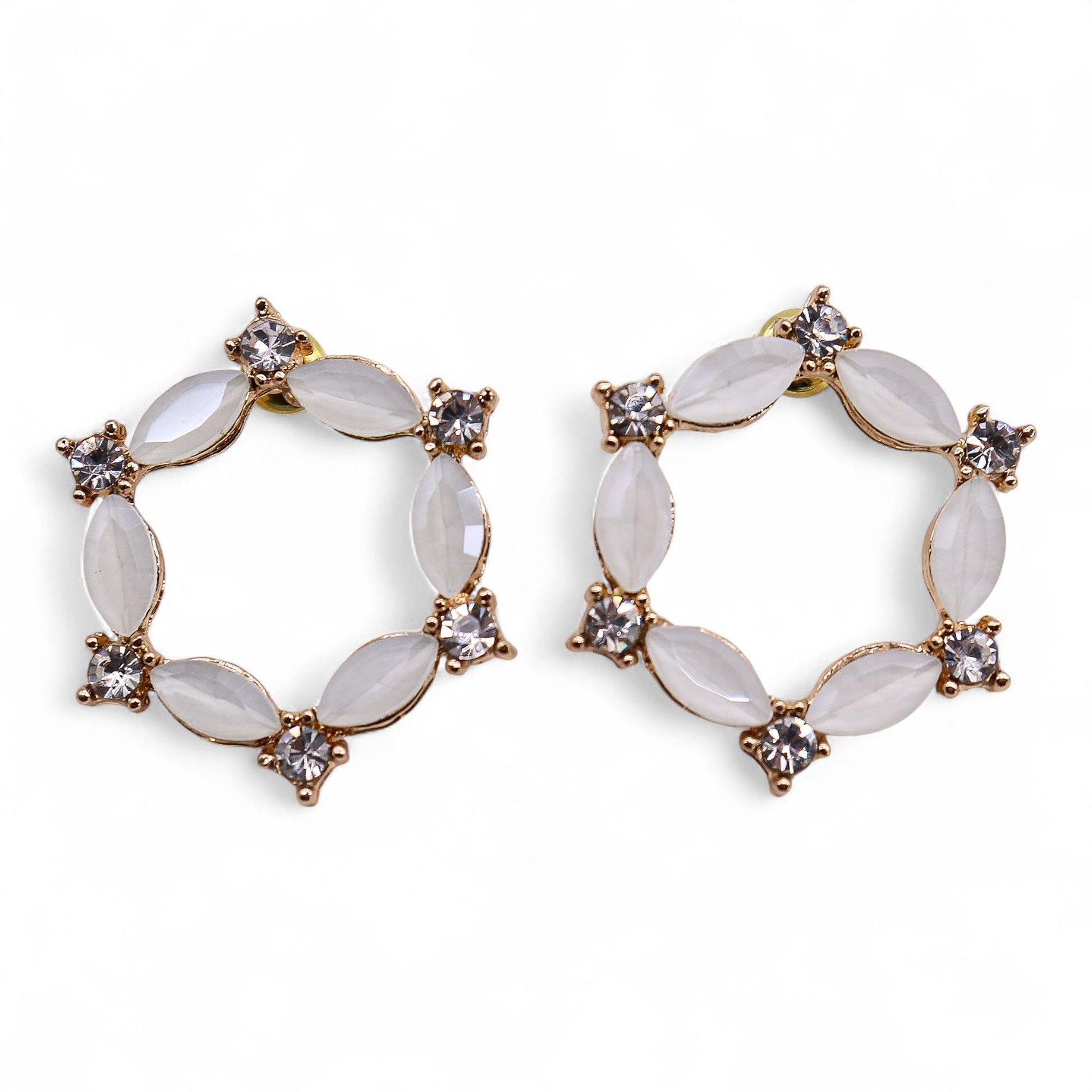 Pearl - Vintage Glass - Loop - Earrings
