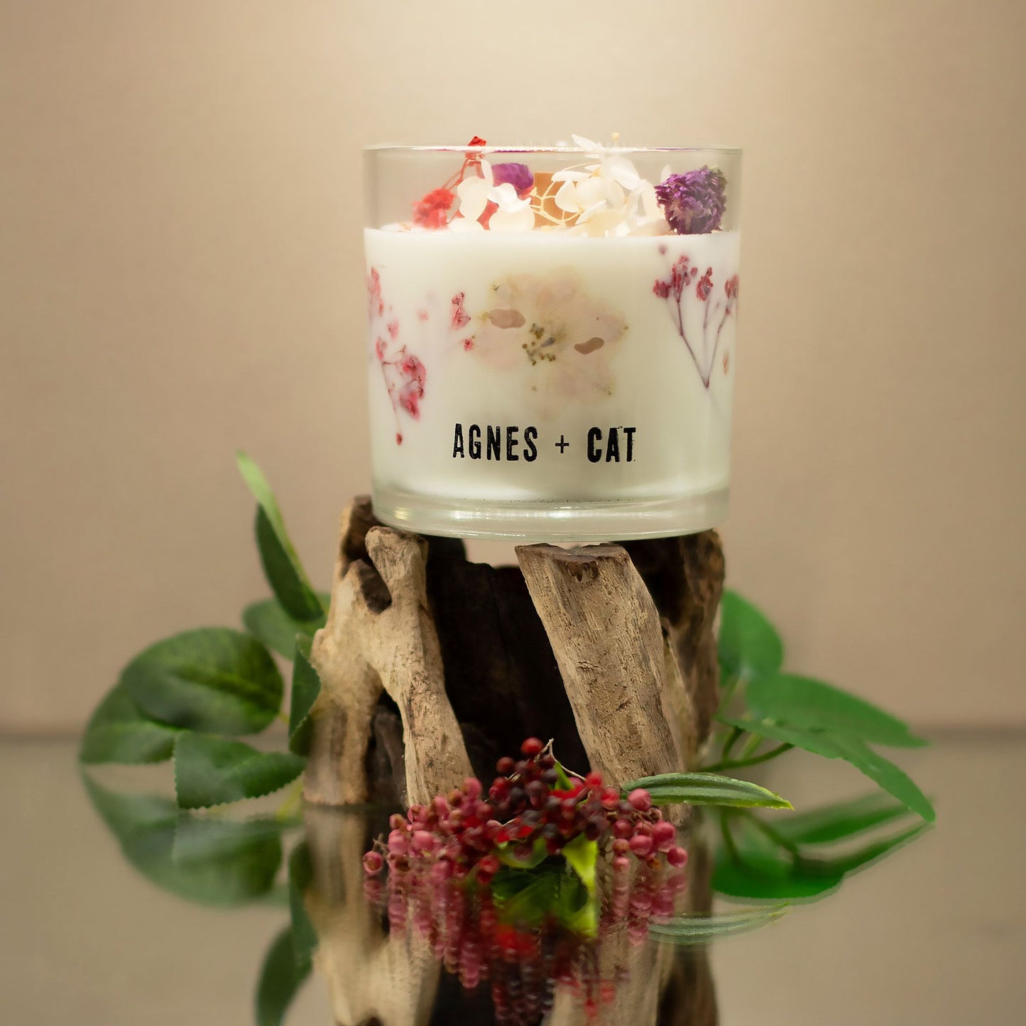 Agnes & Cat Botanical Soy Wax Candle - Roses of Sawrey