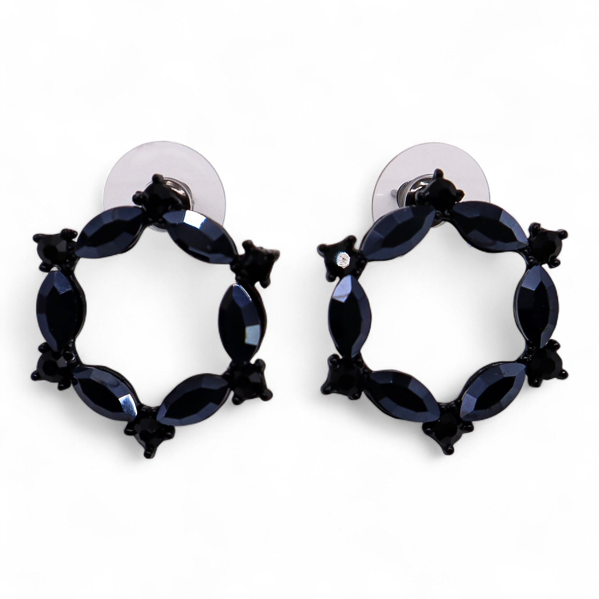 Jet Black - Vintage Glass - Loop - Earrings