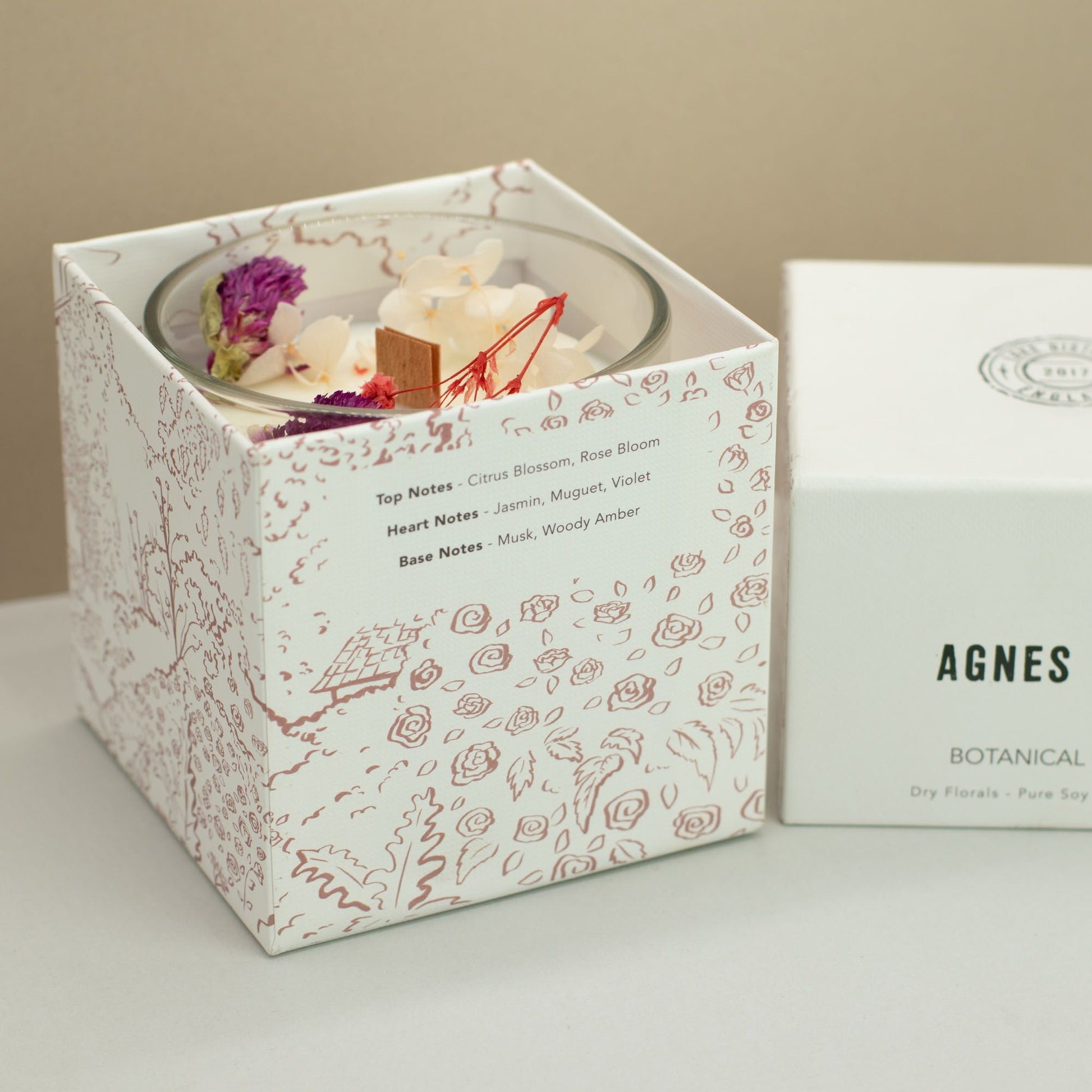 Agnes & Cat Botanical Soy Wax Candle - Roses of Sawrey